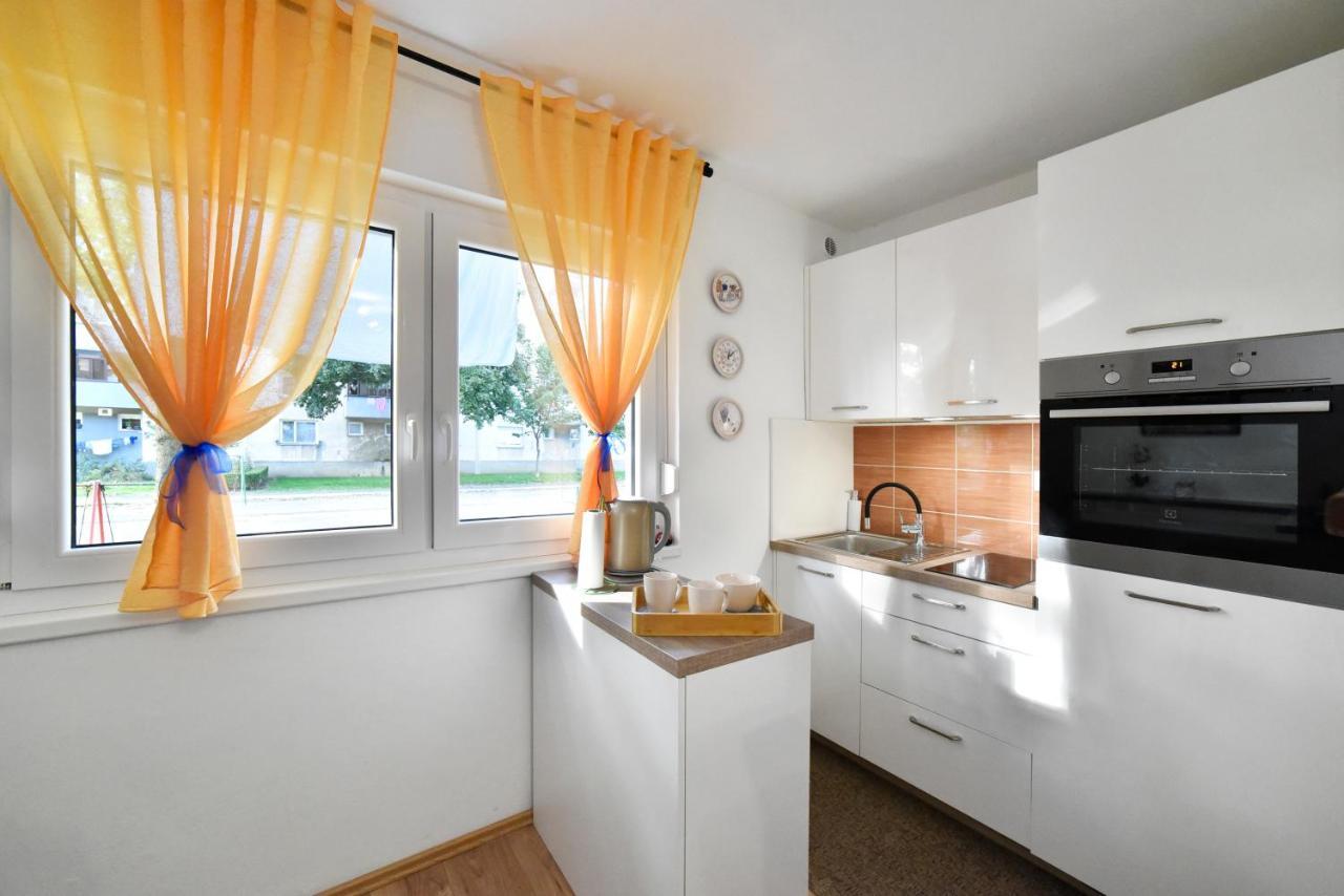 Studio Apartment Aneta Zagreb Exterior foto